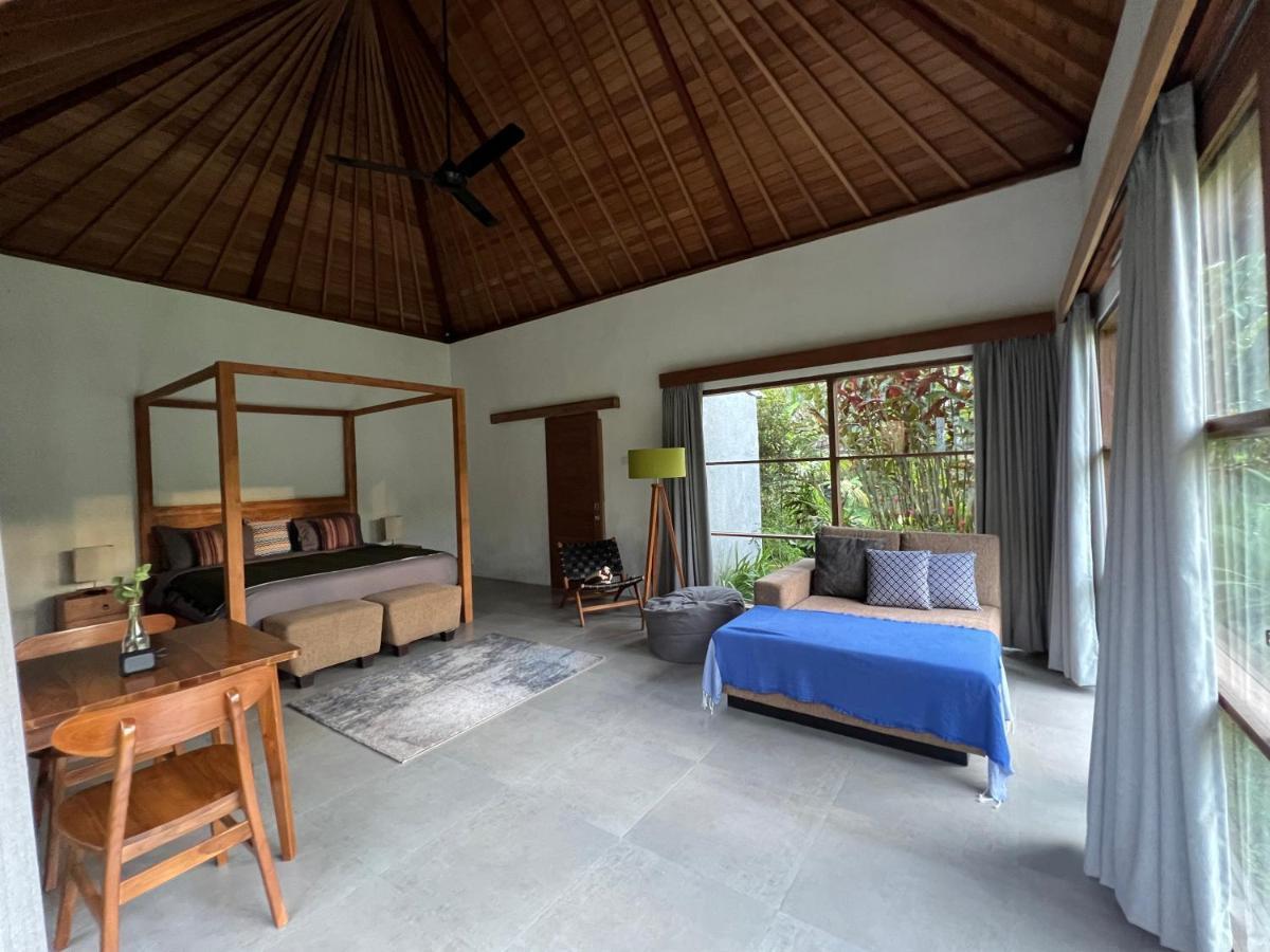 Uma Mupu Retreat Villa Gianyar  Exterior photo