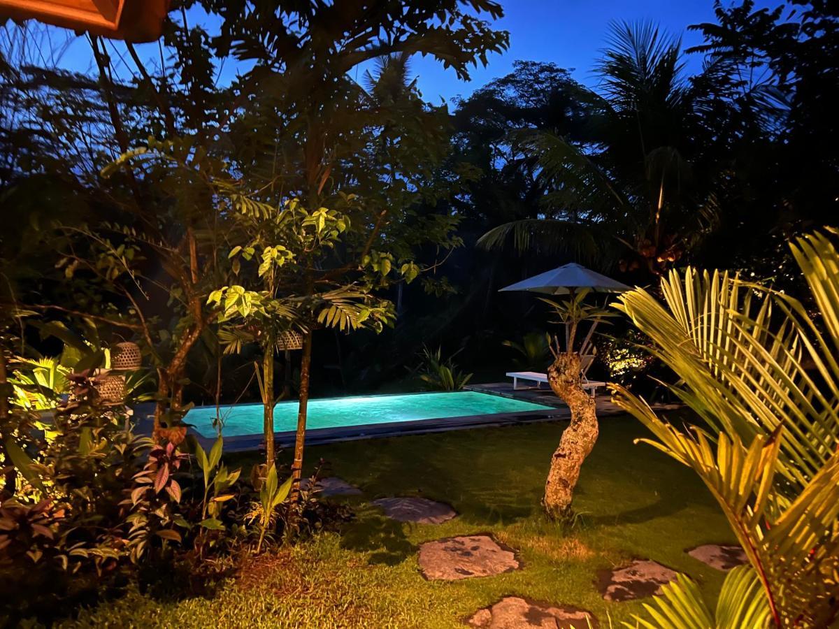 Uma Mupu Retreat Villa Gianyar  Exterior photo