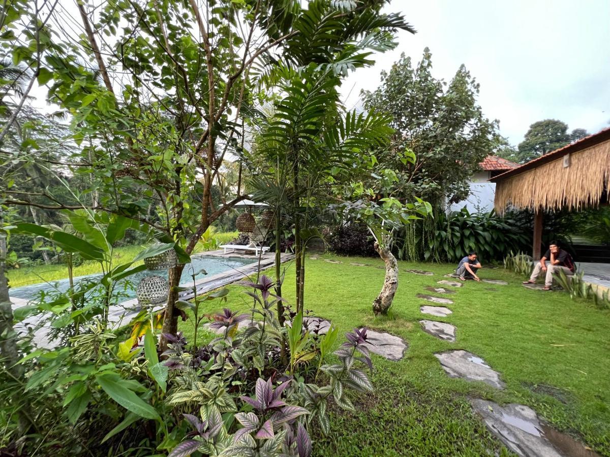 Uma Mupu Retreat Villa Gianyar  Exterior photo