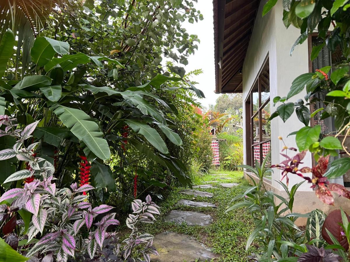 Uma Mupu Retreat Villa Gianyar  Exterior photo