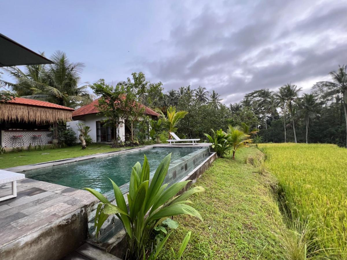 Uma Mupu Retreat Villa Gianyar  Exterior photo